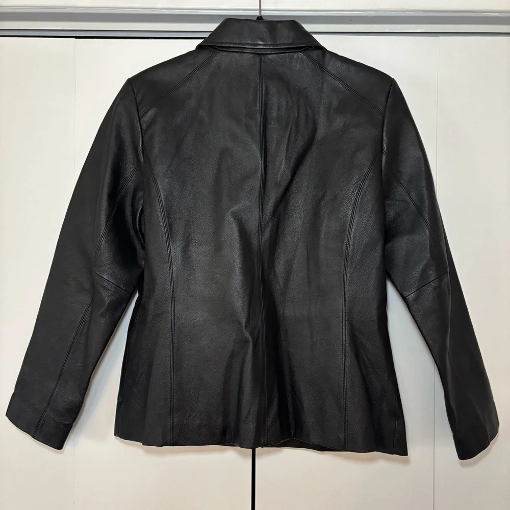 Worthington Women’s Black Genuine Leather Zip Jacket Red Lining Petite Medium